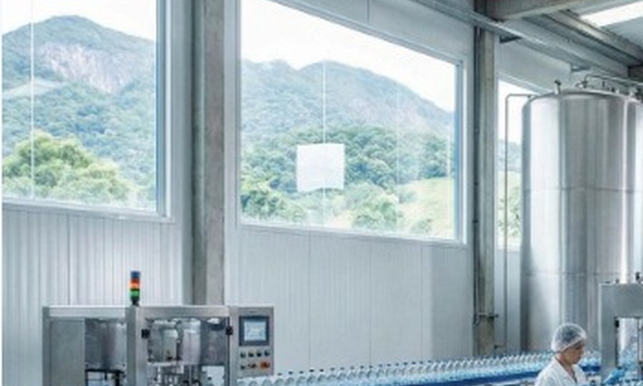 Beverage production line